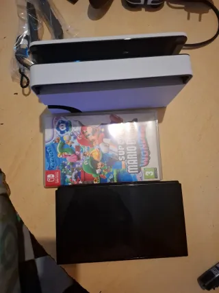 Nintendo Switch OLED Blanca + Mario