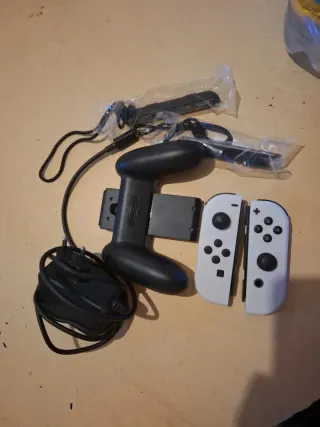 Nintendo Switch OLED Blanca + Mario