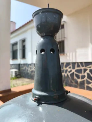 Lámpara Industrial Alemana Antigua