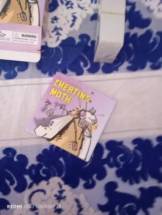 Cheating Moth Juego de Cartas (Inglés)