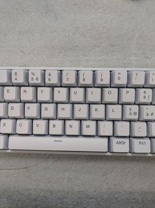 Teclado Mecánico Ranked Nova 60% RGB