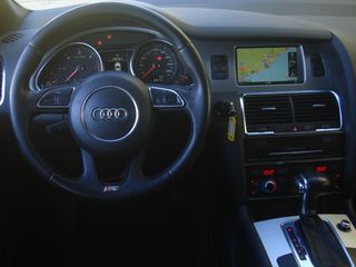 Audi Q7 2011