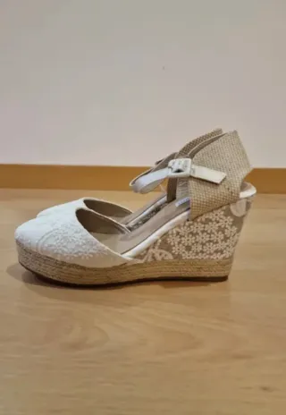 Cuñas Madarina Leticia Talla 40 Blancas