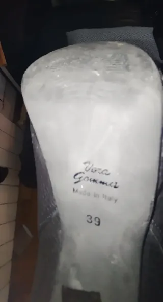 Botines Vera Gómez Piel Negra Talla 39