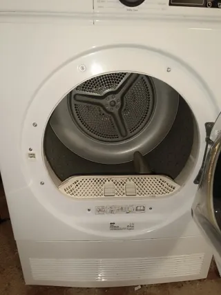 Secadora Vox Blanca funciona perfectamente