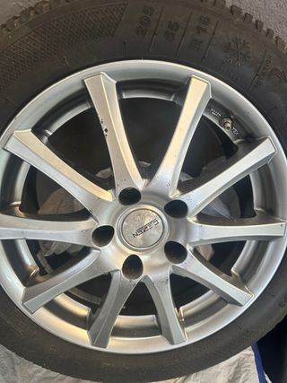 Ruedas 205/55 R16 en buen estado