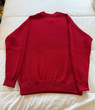 Jersey Lacoste Rojo lana Talla S medidas en foto