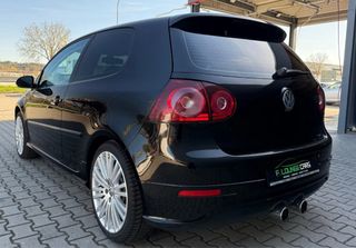 VOLKSWAGEN Golf 3.2 DSG R32 4MOTION
