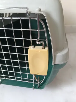 Transportín para mascotas gris y verde