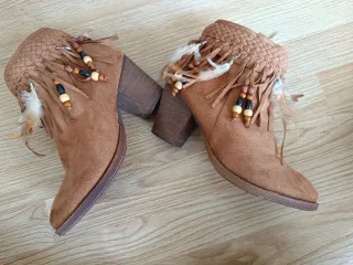 Botines Nio Nio Marrones Talla 39