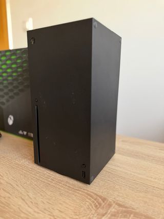 Xbox Series X + Juego