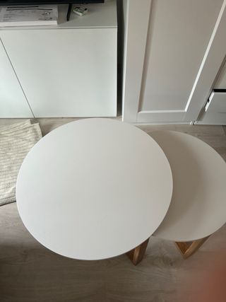 Tavoli da salotto bianchi e in legno