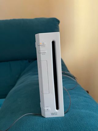 Consola Nintendo Wii Blanca, con mando