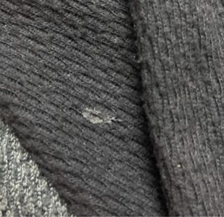 Jersey Hollister Gris y Negro Manga Larga