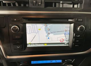 Toyota Auris 1.8 hibrido