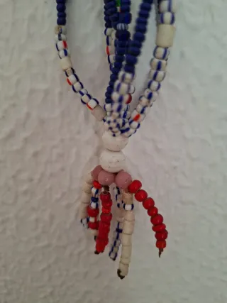 Collar étnico antiguo multicolor