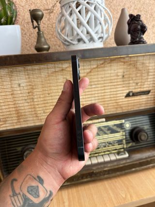 iPhone 13 - 100% Batería