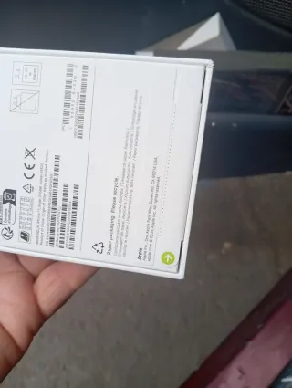 Teléfono móvil Apple verde