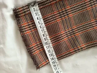 Pantalones Benetton cuadros marrones y naranjas