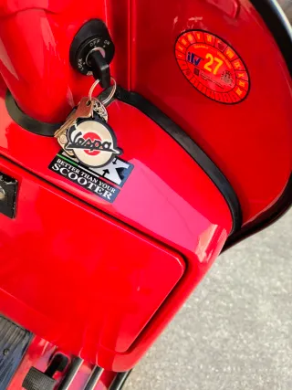 VESPA PX 200 iris. '84