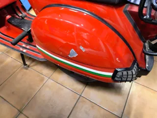 VESPA PX 200 iris. '84