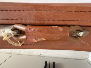 Maleta antigua de piel