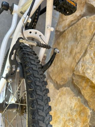 Bicicleta Infantil Btwin Blanca y Azul