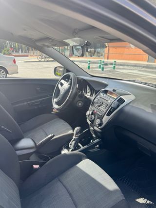 KIA Ceed 2011