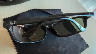 Gafas de sol Ray-Ban RB4034 negras