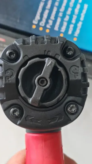 Pistola de Impacto neumática 3/8" 375 Nm