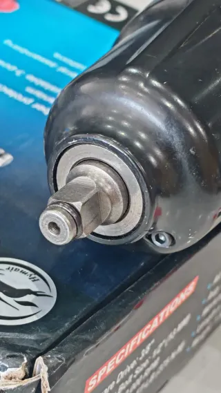 Pistola de Impacto neumática 3/8" 375 Nm