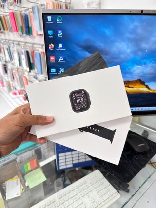 Apple Watch Ultra 3 GPS y Celular Negro/Gris