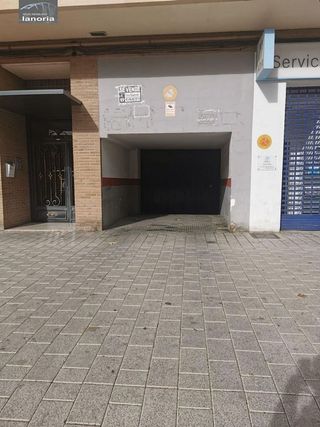 Garaje en alquiler en Hospital - Parque sur en Albacete