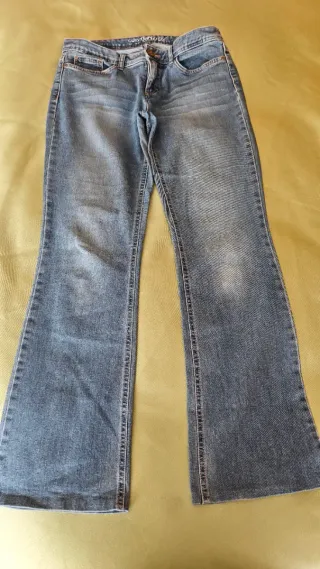 Pantalones vaqueros y short  talla 38.