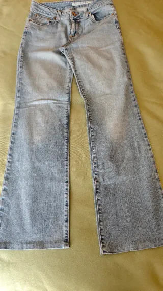 Pantalones vaqueros y short  talla 38.