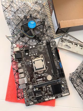 Lote Placa Base Gigabyte + 2 CPUs