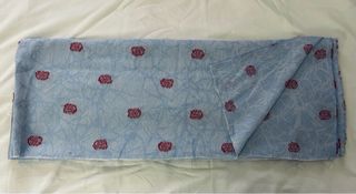 Tessuto Misto Cotone con Rose Ricamate