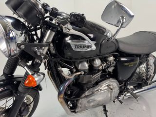 Triumph Thruxton 900 2011