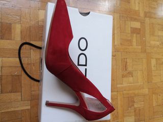 Zapatos de tacón ALDO rojos talla 40