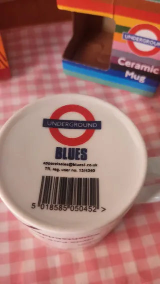 Taza London Underground Original Caja