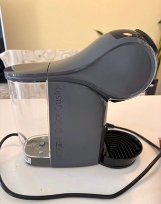 Cafetera Dolce Gusto + Cápsulas