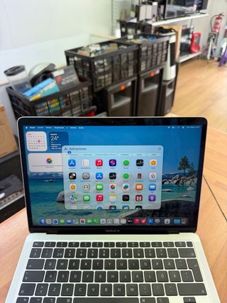 MacBook Air M1 13” 8GB RAM 256GB SSD