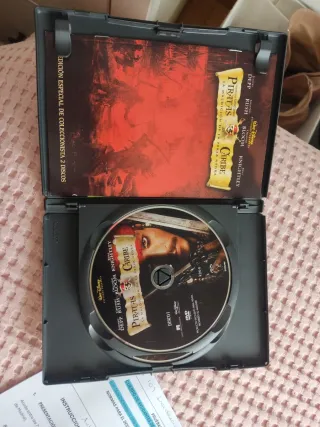 DVDs El Señor de los Anillos y Piratas del Caribe