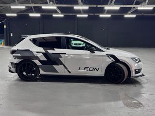 SEAT LEON FR 2016 - 150CV - Gasolina - Manual