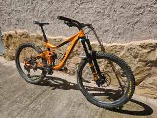 Bicicleta Enduro Giant Reign Talla M
