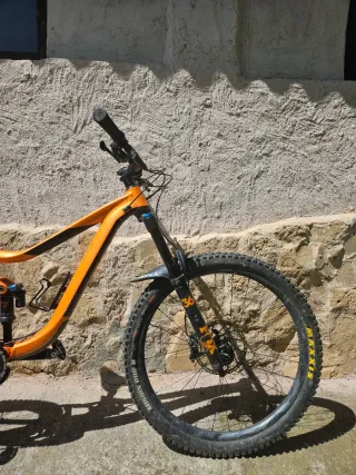 Bicicleta Enduro Giant Reign Talla M