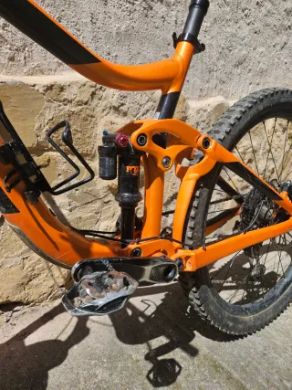 Bicicleta Enduro Giant Reign Talla M