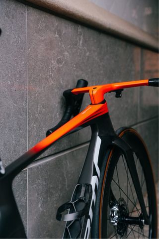 BMC Teammachine R01