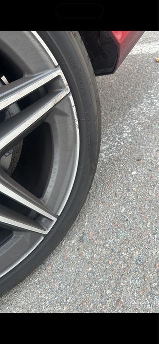 Llantas 18 AMG con neumáticos nuevos  Dunlop