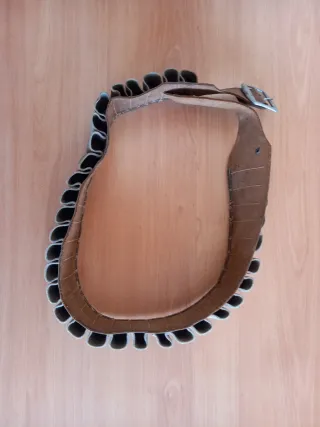 Cinturón de cuero para cartuchos de caza